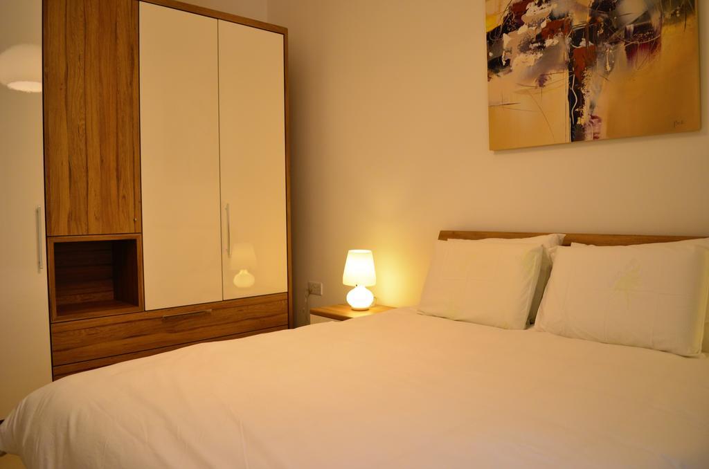 Hepburn Holiday Apartment Birżebbuġa Dış mekan fotoğraf